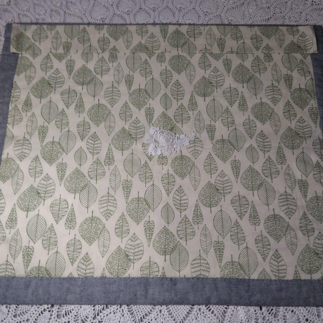 四季の風景タペストリー・猫たち・パッチワークキルト59×48