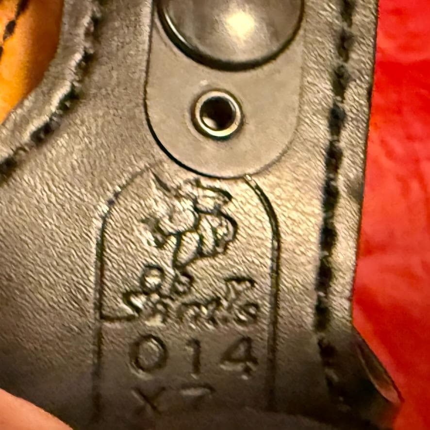 デサンティス製 小型オートマチック用 アンクルホルスター 左利き用