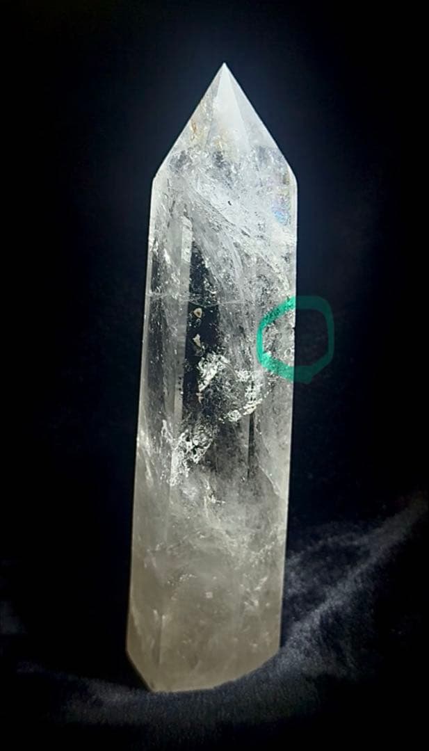 ブラジル産 水晶ポイント ブレスレットスタンド 虹入り 天然石　　Amulet