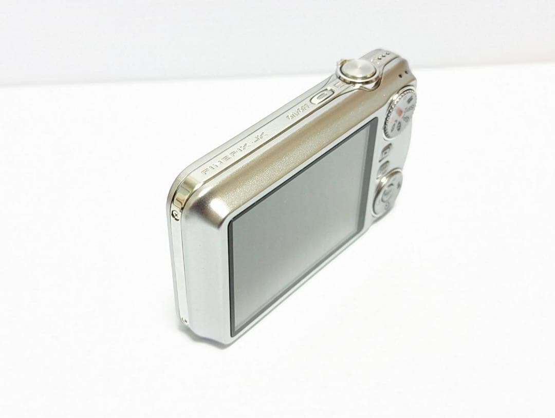 448 完動品フジフィルム FinePix JX180 コンデジ シルバー