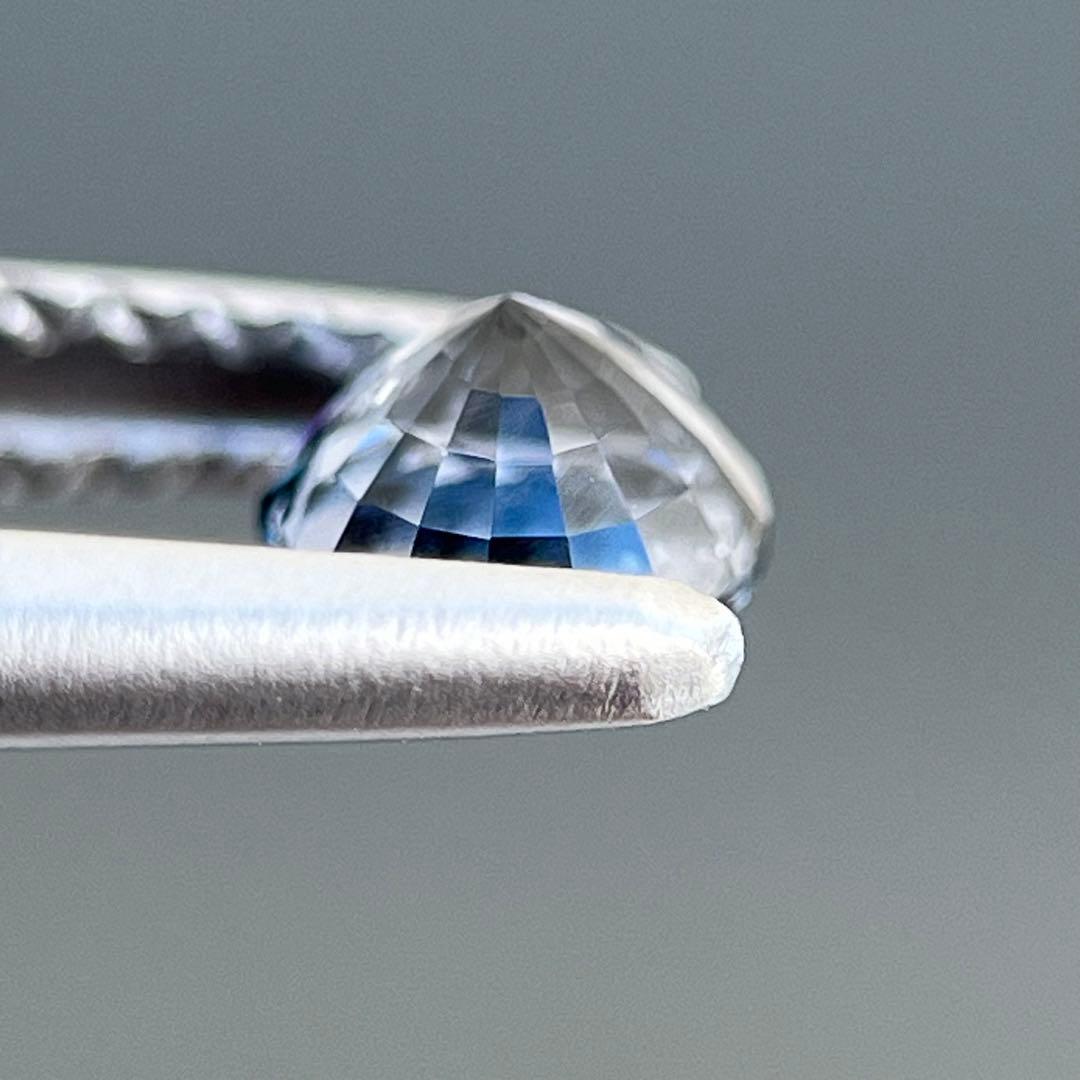 スリランカ産非加熱天然ブルースピネルルース