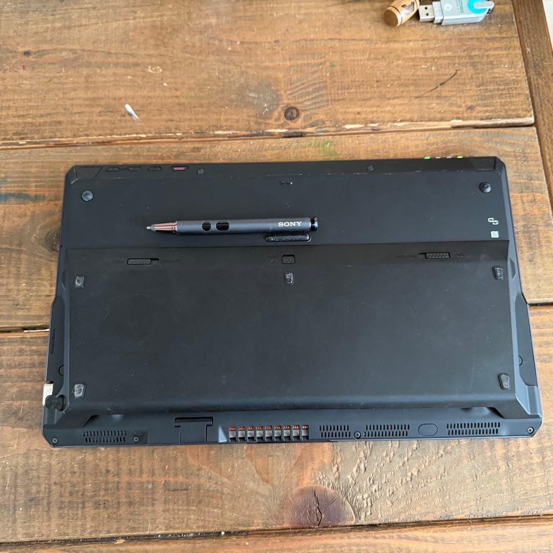 Sony VAIO DUO11 ジャンク品　Windows10 オーダーメイド