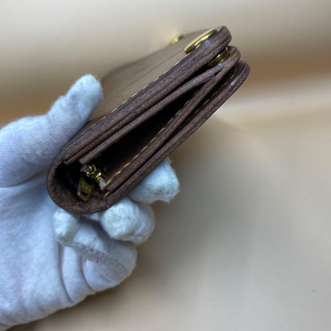栃木レザー お札折らずに収納できる無骨なミドルトラッカーウォレット BTW