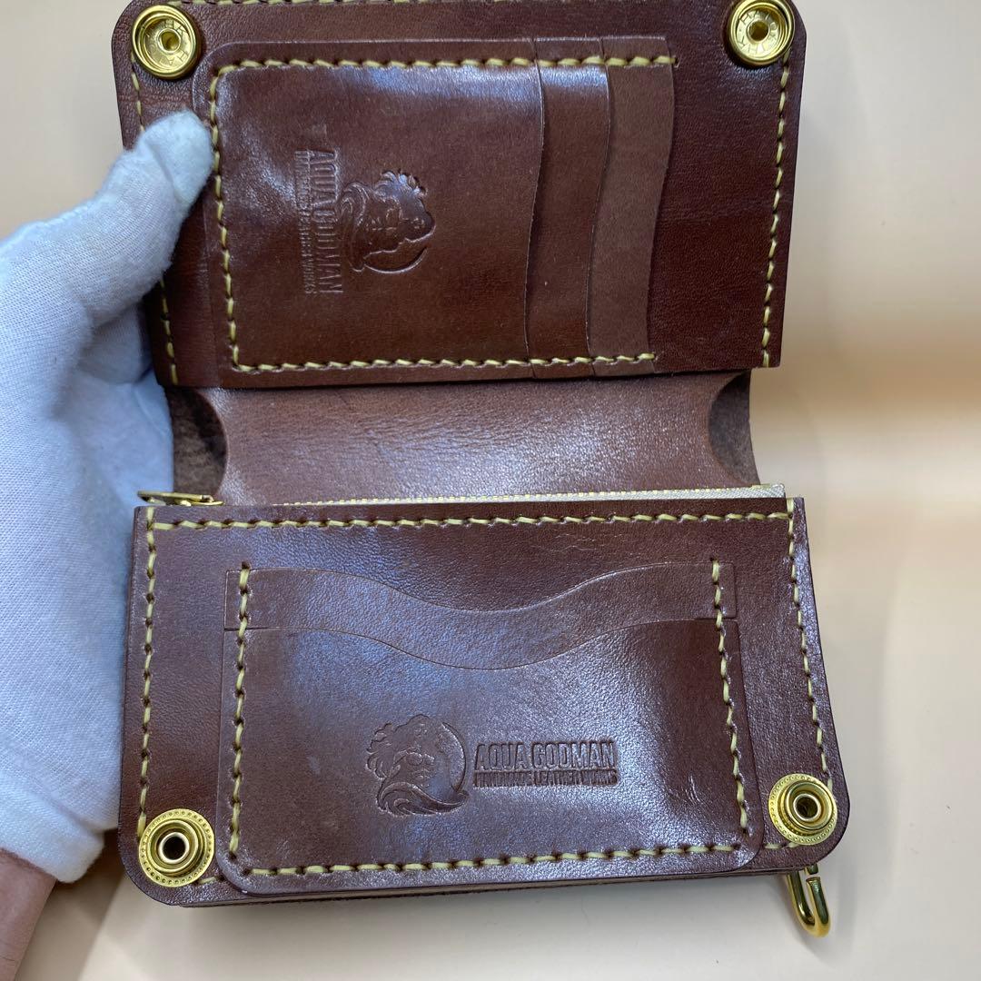 栃木レザー お札折らずに収納できる無骨なミドルトラッカーウォレット BTW