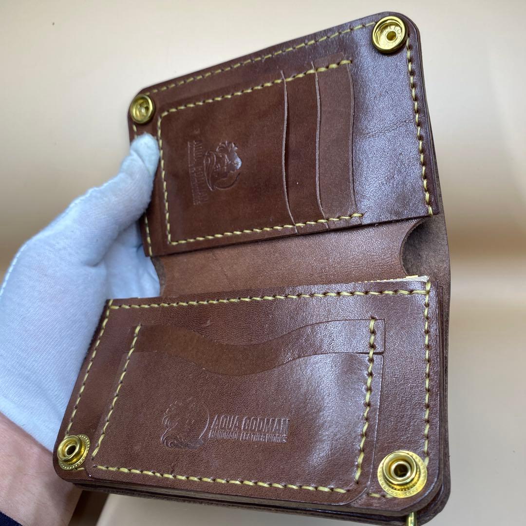 栃木レザー お札折らずに収納できる無骨なミドルトラッカーウォレット BTW