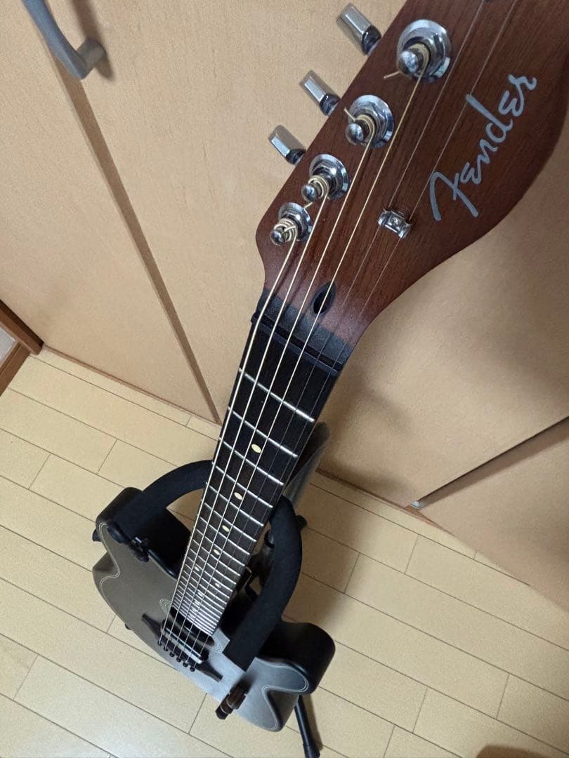 Fender - Acoustasonic Standard Black 中古