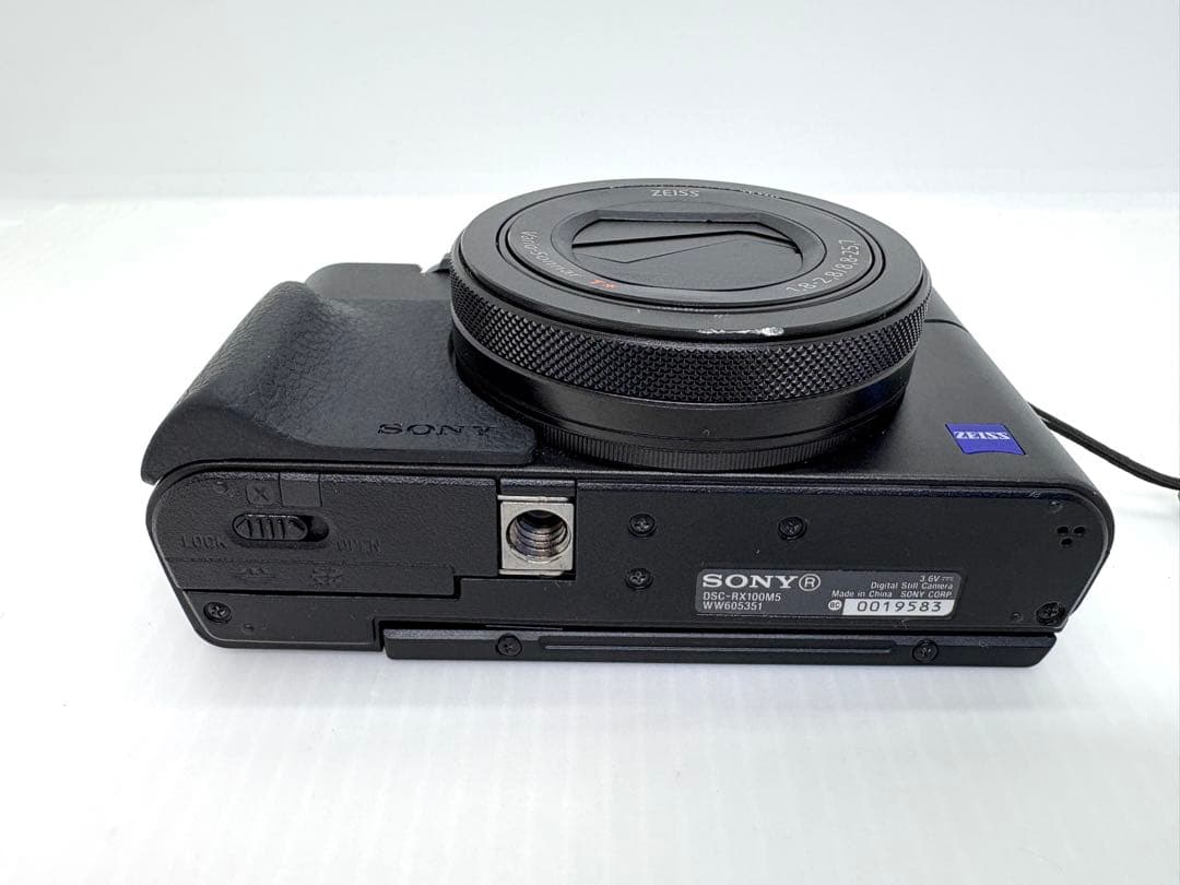 SONY デジタルカメラ　DSC-RX100M5 一部難あり