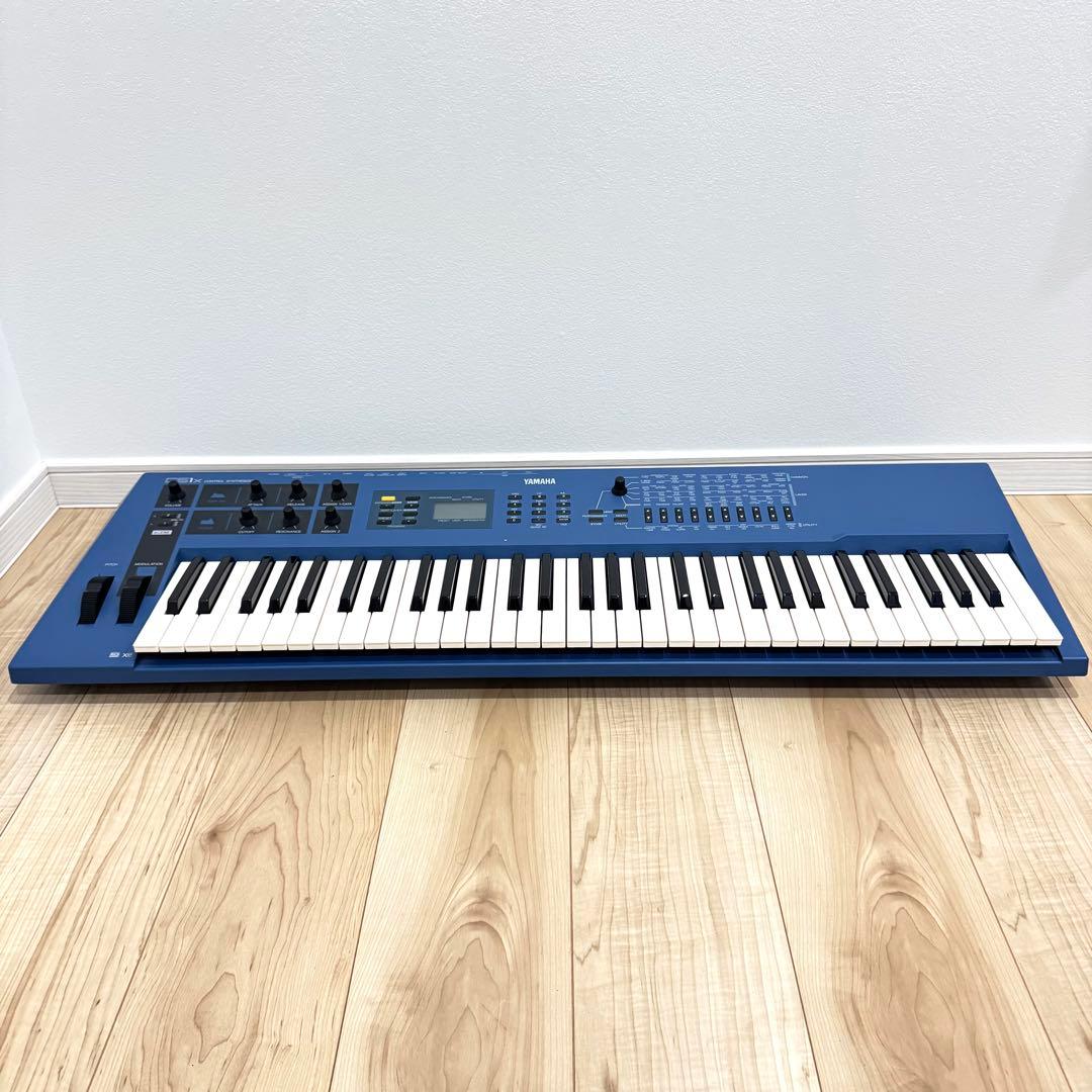 【美品】　YAMAHA ヤマハ　CS1x シンセサイザー　電子ピアノ　キーボード