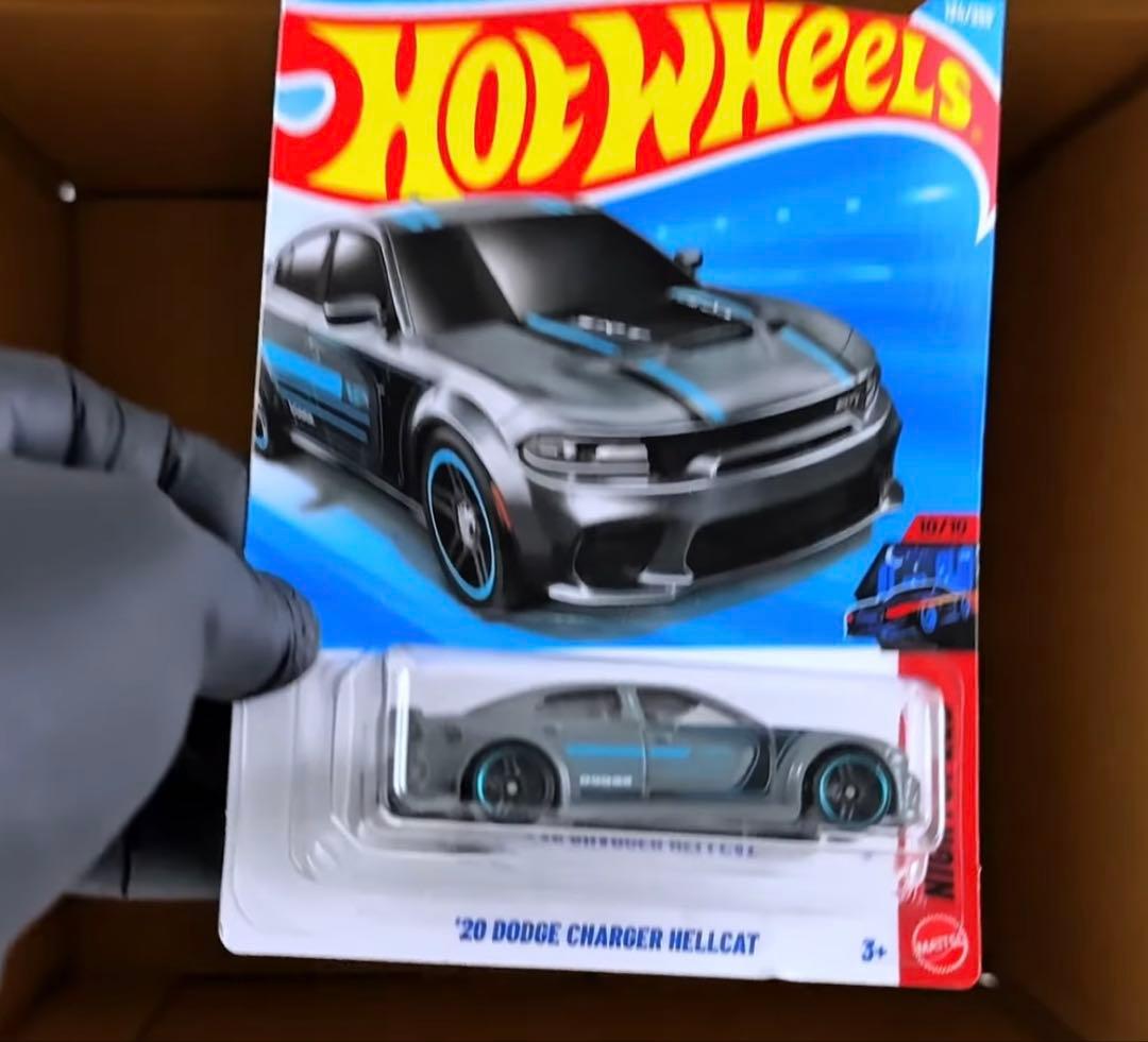 ホットウィール　インターナショナル版　2026 F ケース　72台入り　未開封