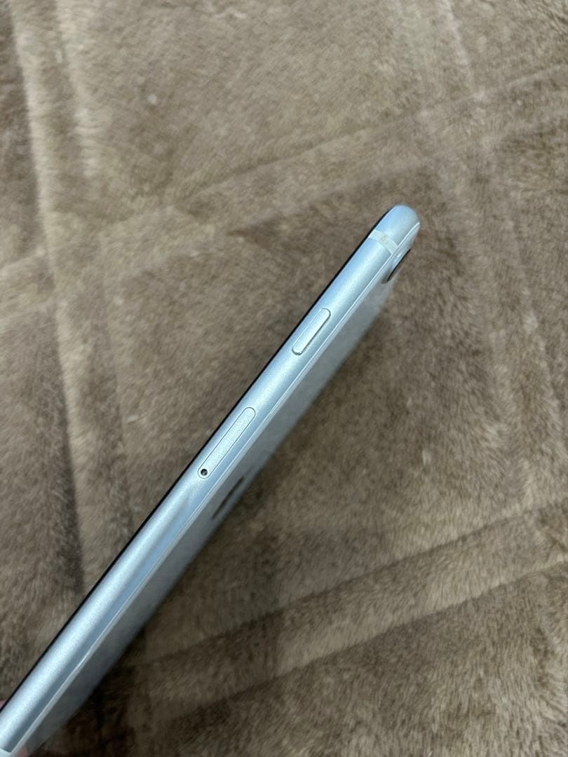 iPhone SE 第二世代 64GB ホワイト
