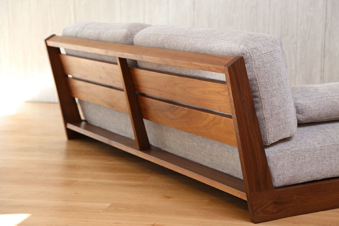 【LIVING HOUSE.】 ローソファ<WEBB>レザー（ブラック）