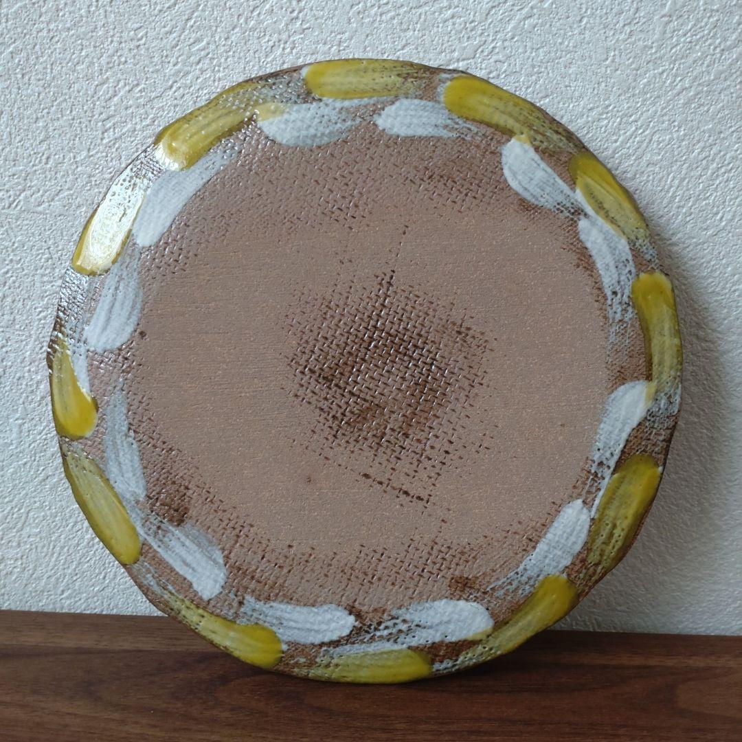 はな　　　やちむん　7寸皿