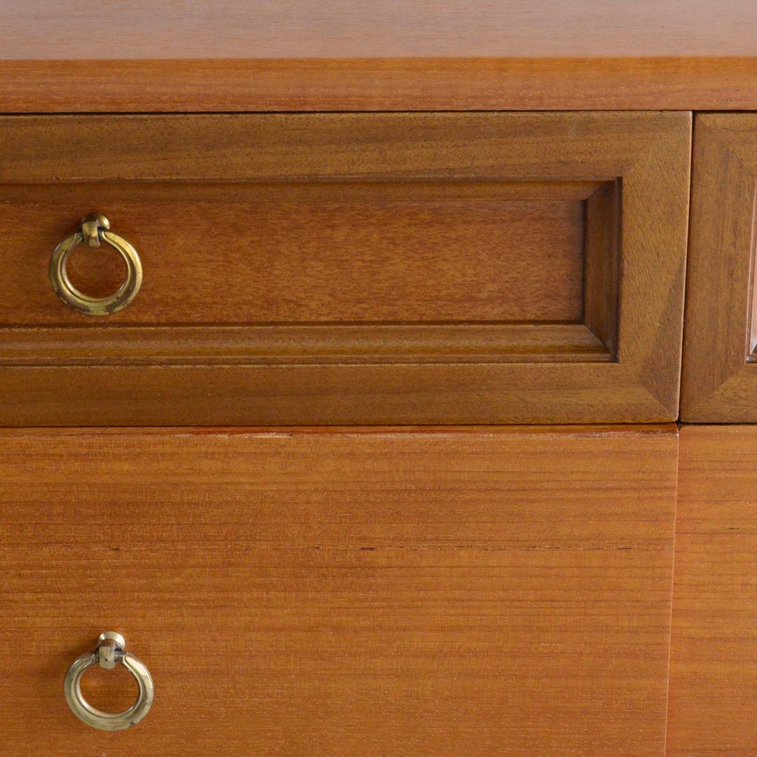 ミッドセンンチュリー イギリスヴィンテージ チーク キャビネット サイドボード