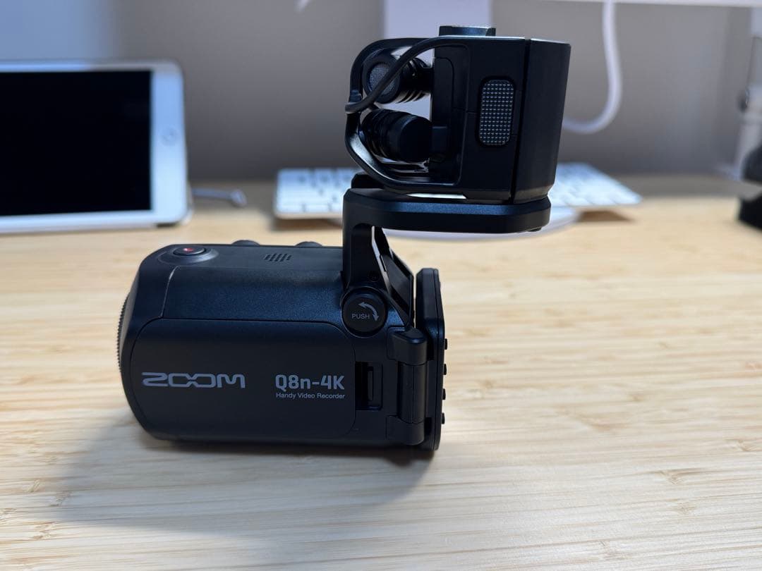 【ほぼ新品未使用】ZOOM Q8n-4K ビデオカメラ本体