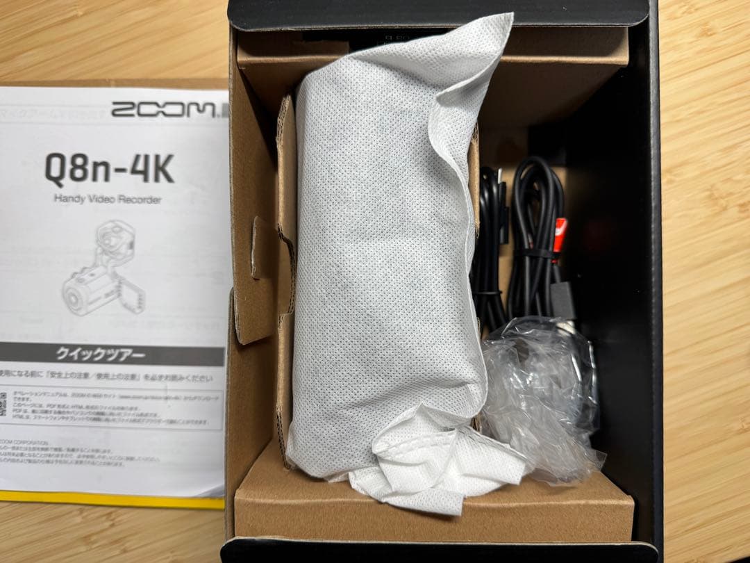 【ほぼ新品未使用】ZOOM Q8n-4K ビデオカメラ本体