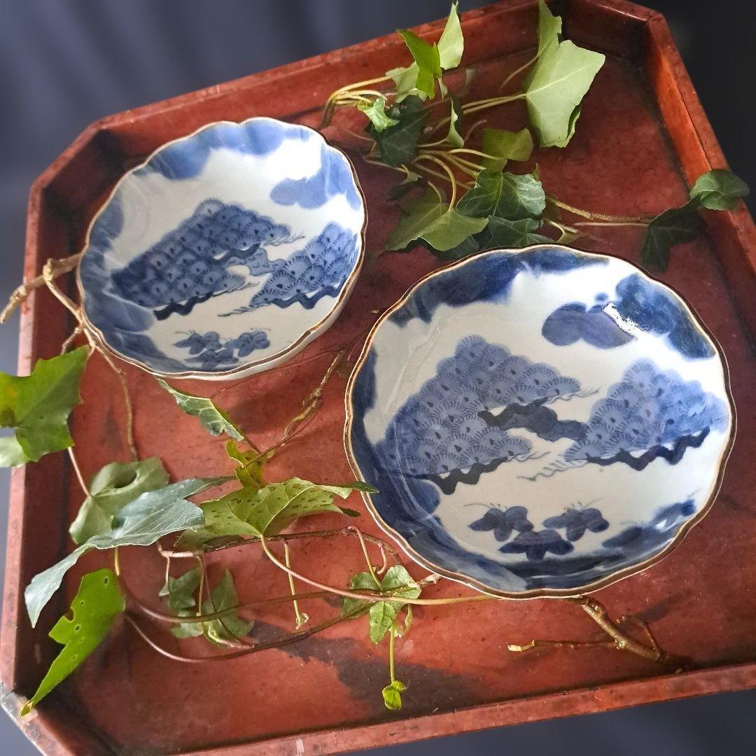 「松葉の楽しいデザイン！」 古伊万里皿(直径15cm) 2客セット 骨董アンティ