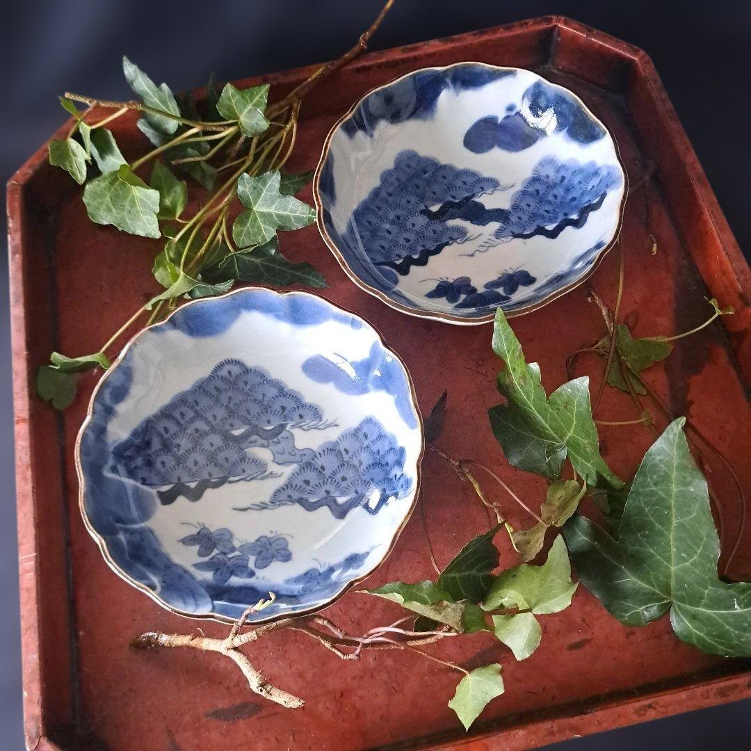 「松葉の楽しいデザイン！」 古伊万里皿(直径15cm) 2客セット 骨董アンティ