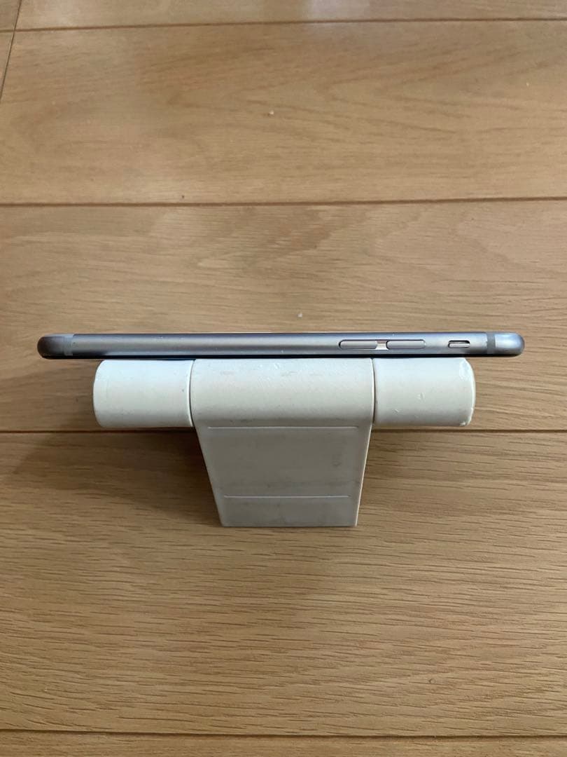 iPhone6s 32GB simロックフリー スペースグレー　「美品」