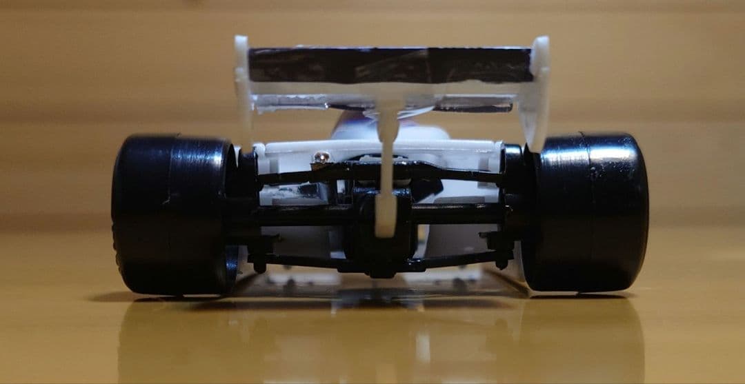 カバヤビッグワンガムBig-one GumブラバムBT50 ターボ完成品