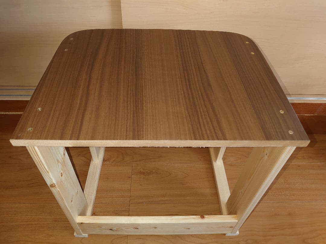 【累積208台目】パチスロを置く台（1台用シンプルスタンド）★小さめ高さ45㌢②