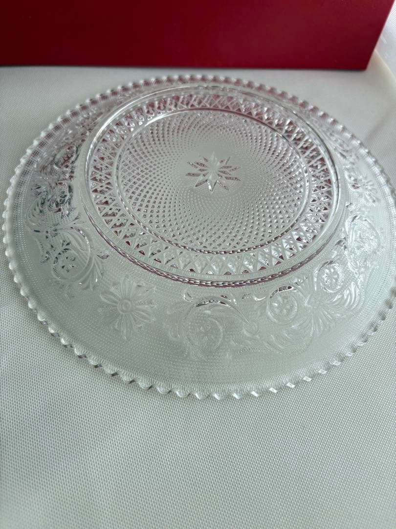 新品未使用❤️バカラ　アラベスクプレート20cm