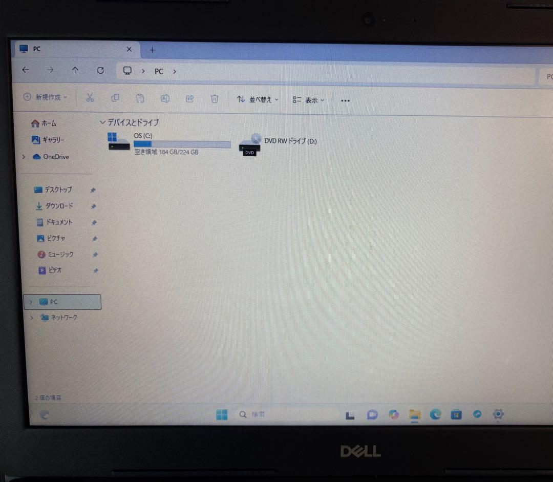 Dell Vostro 15 3000 ノートPC
