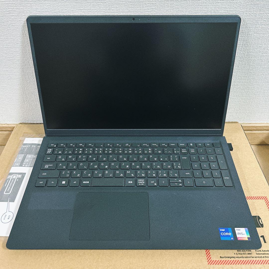 その他ノートPC本体 Dell Inspiron 15 3520 Core i7