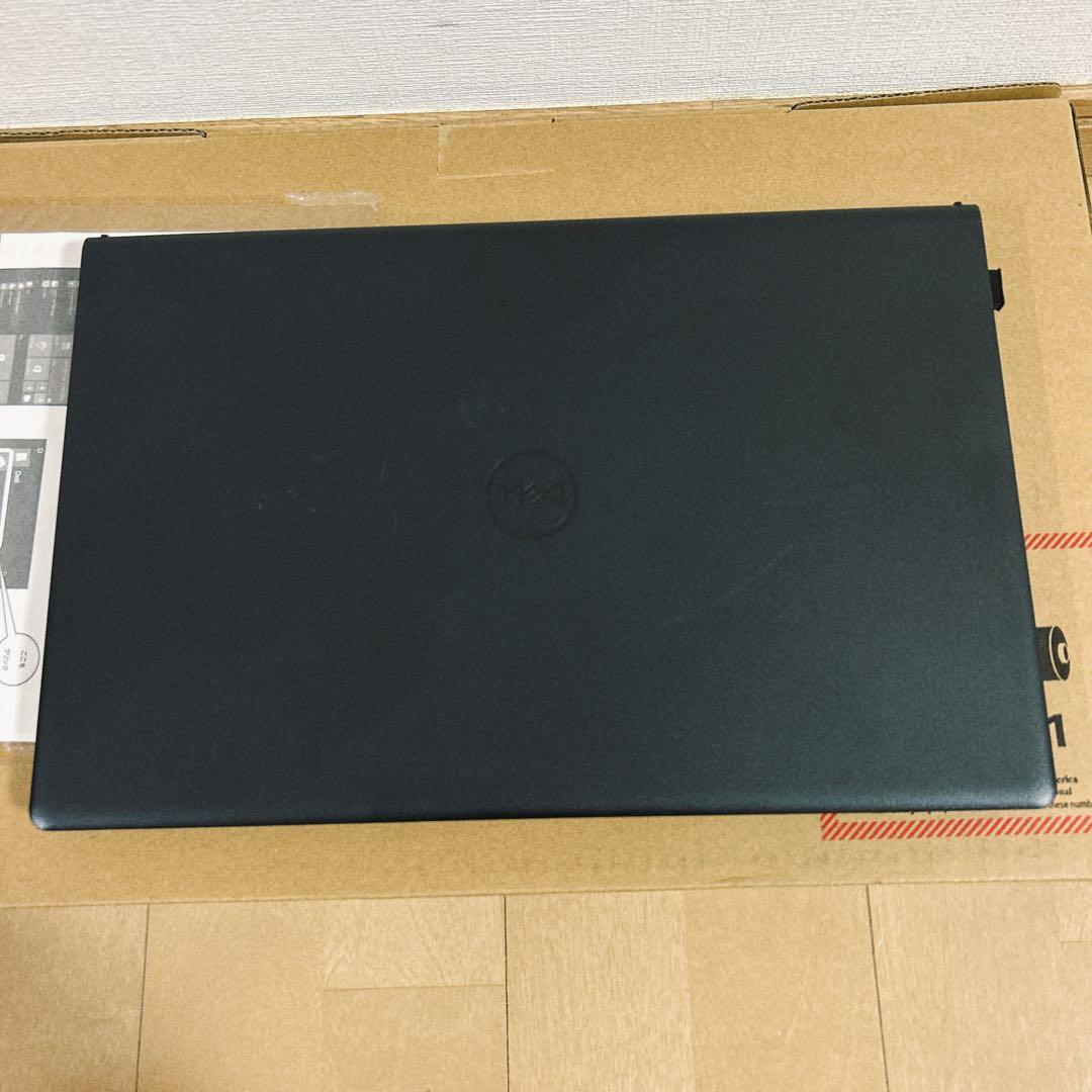 その他ノートPC本体 Dell Inspiron 15 3520 Core i7