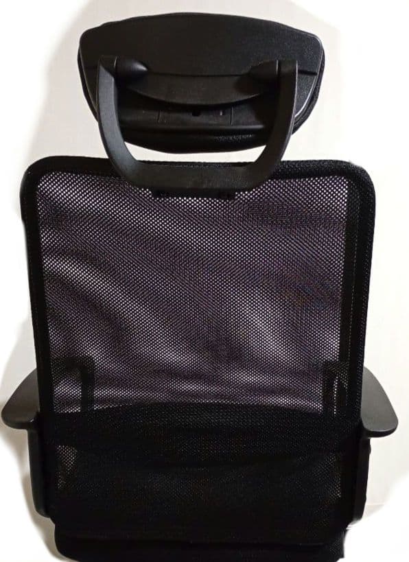 ヘッドレスト付ハイバックメッシュチェア　ドウシシャ　ブラック　新品未使用