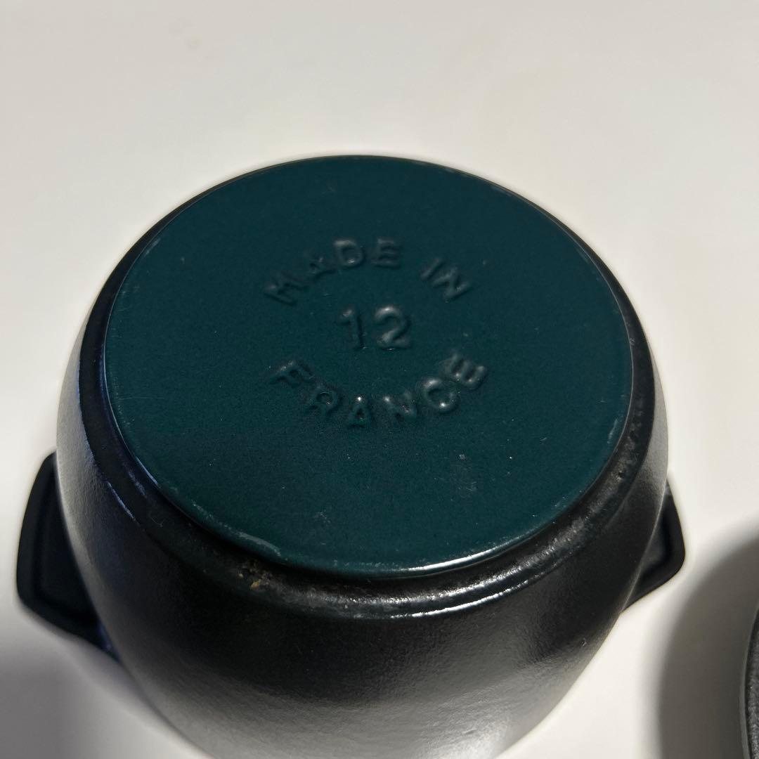 Sサイズ　ストウブ　ラ・ココット de GOHAN STAUB 小型両手鍋