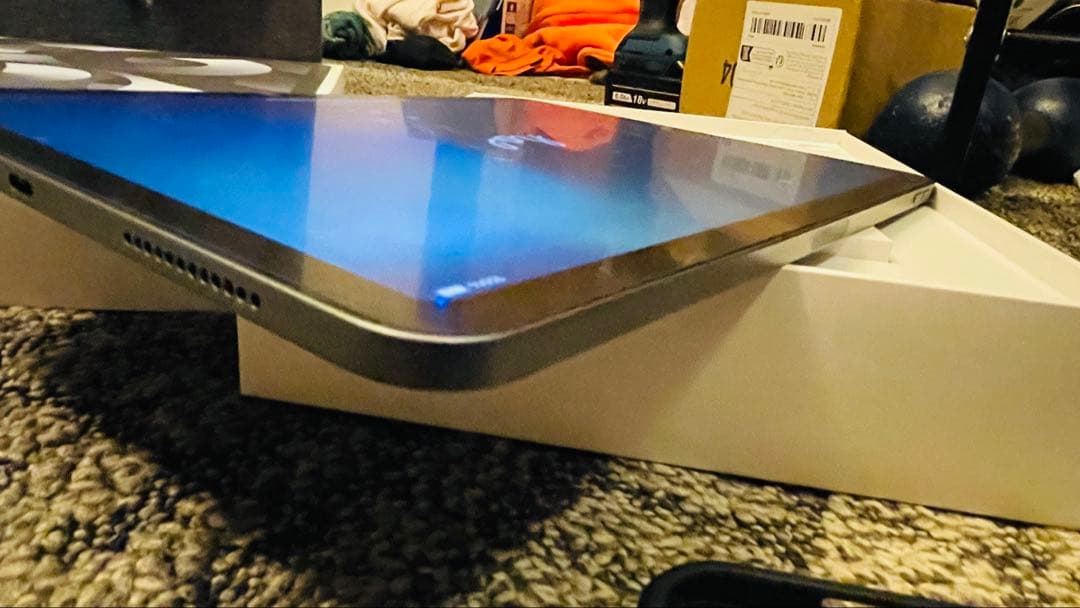 Apple iPad Air 第5世代 Wi-Fiモデル 100% 64GB
