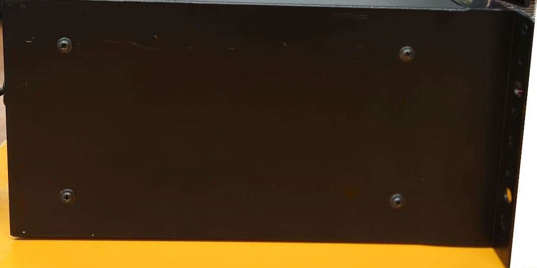 TASCAM 202MK III カセットデッキ