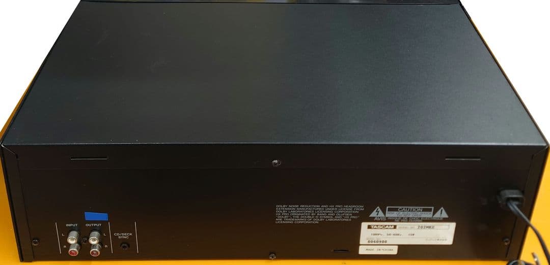 TASCAM 202MK III カセットデッキ