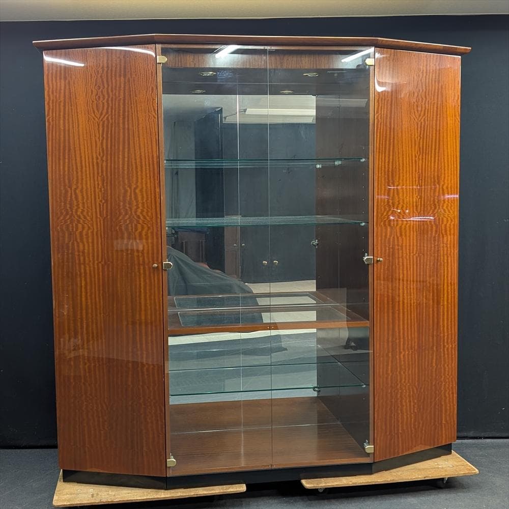 美品　ドマーニ　カリモク　飾り棚　キャビネット　リビングボード　キュリオケース