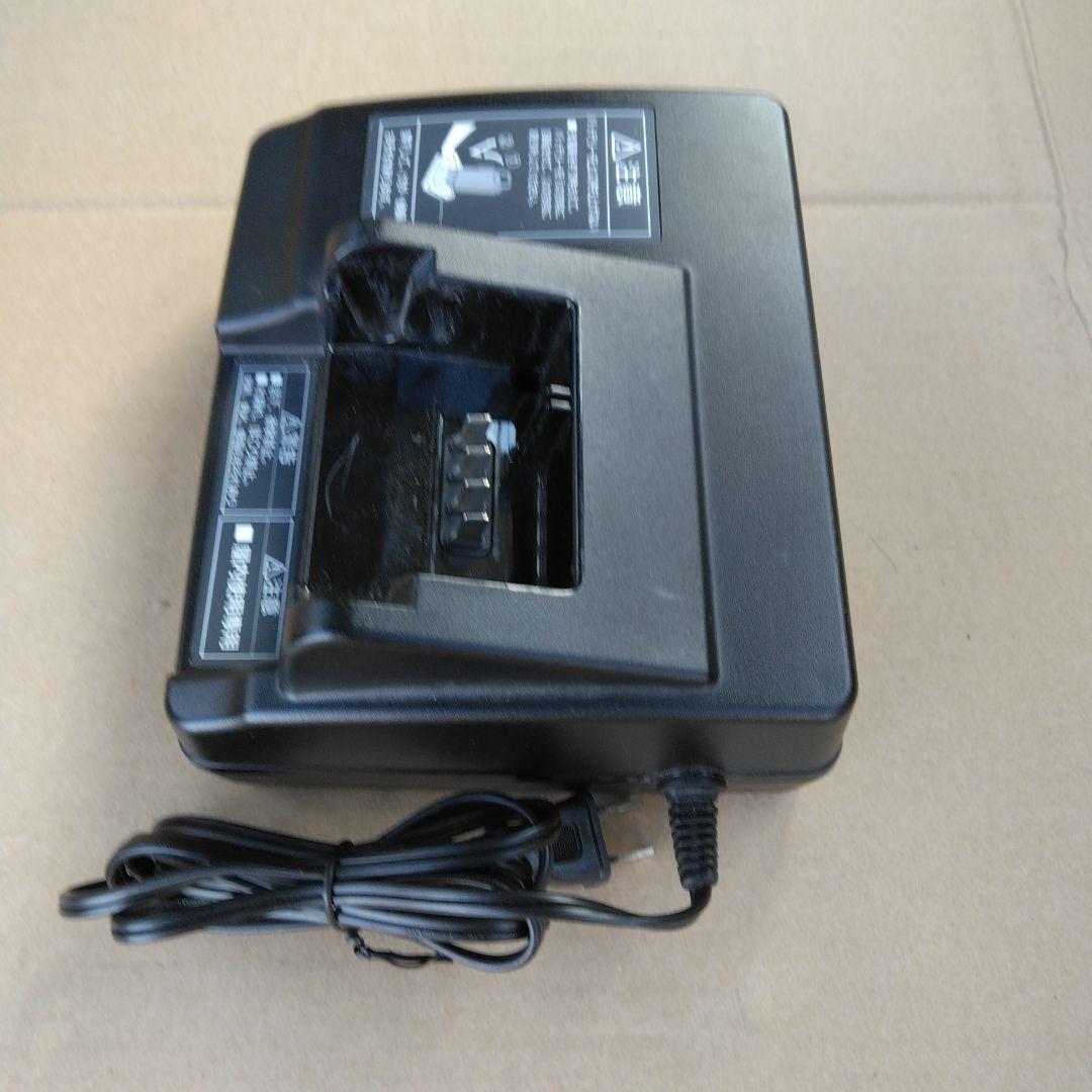 パナソニック電動自転車バッテリー充電器 NKJ069 Z1