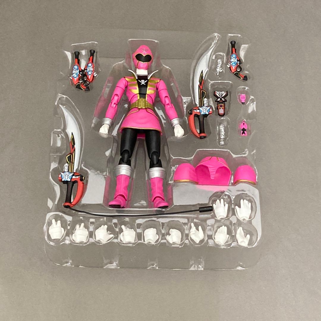 じ*読様 S.H.Figuarts ゴーカイピンク