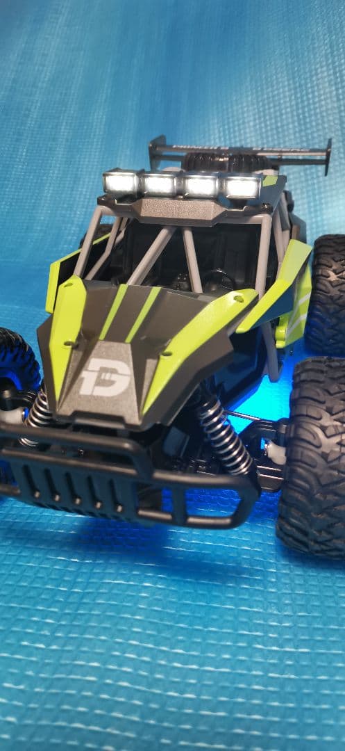 DEERC ラジコンカー　DE65