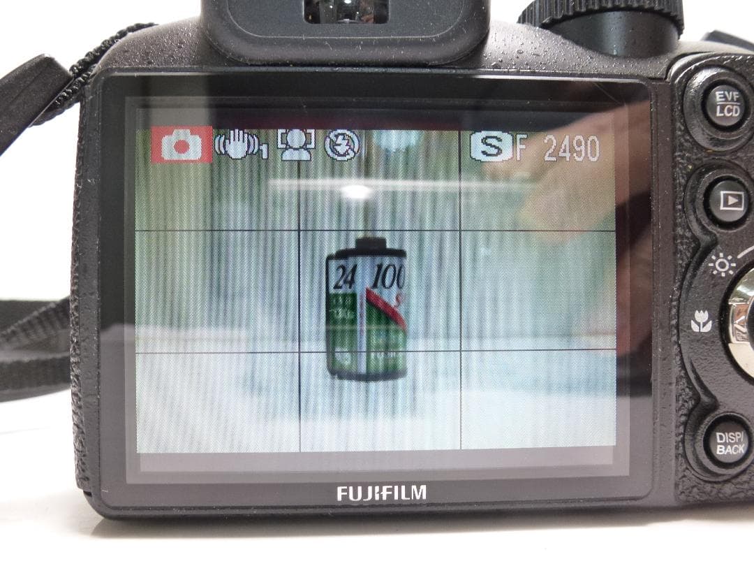 美品　動作品　美品FUJIFILM FINEPIX S2800HDデジタルカメラ