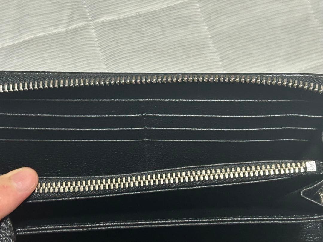スティングレー　本革　財布　ダークブラウン　パール(目玉模様)　観音開き