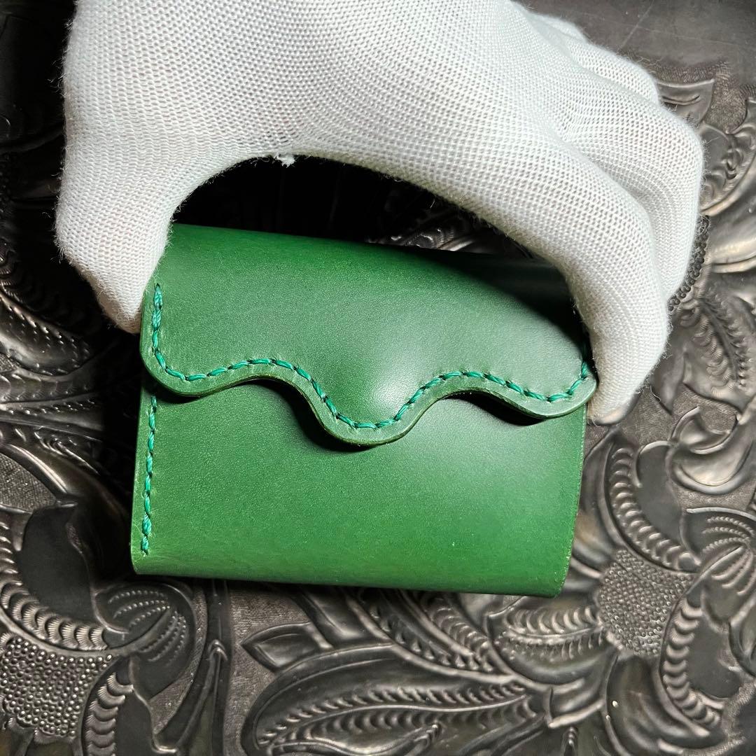 革財布　本革　ハンドメイド　三つ折り財布　レザークラフト　ファッション￼