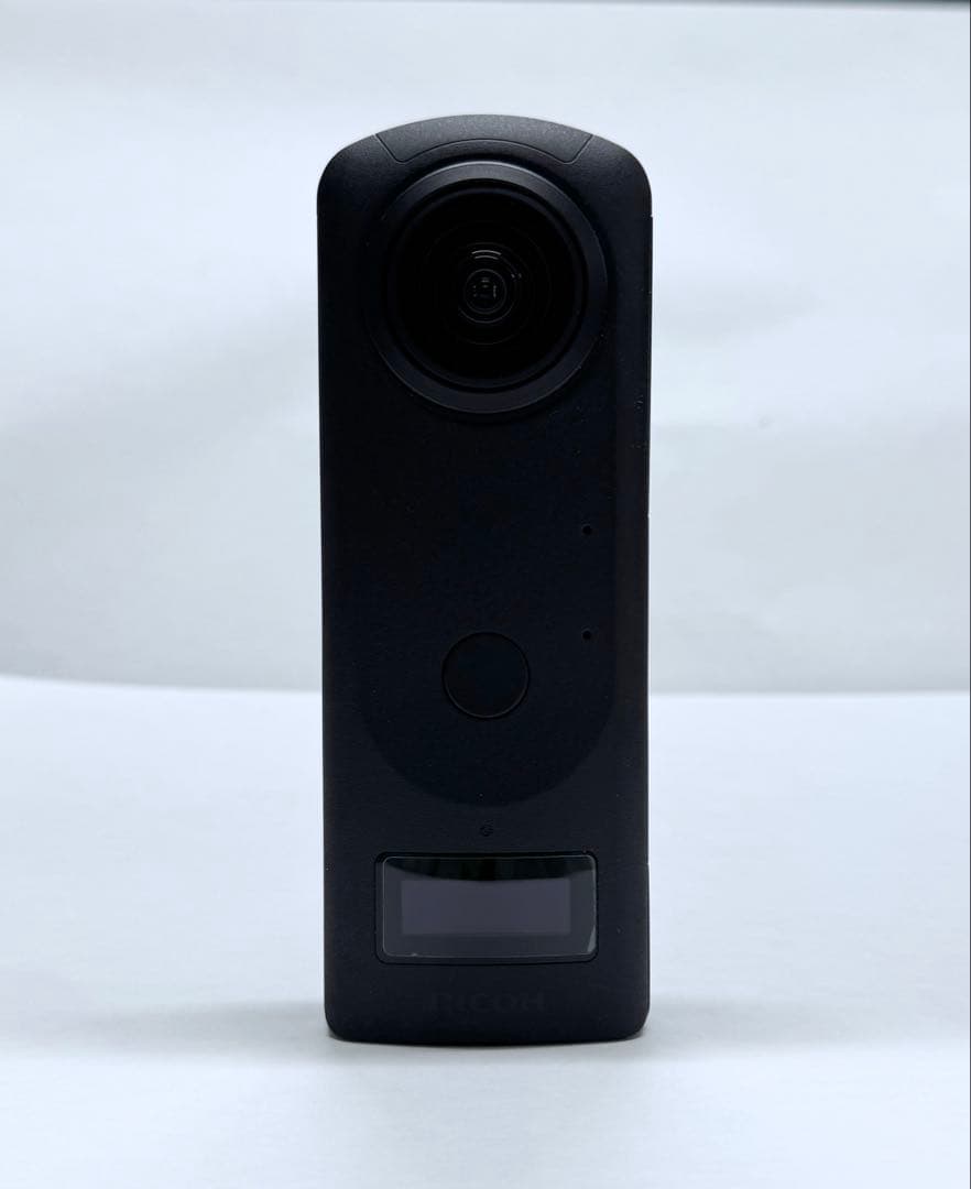 RICOH THETA z1 51GB 360度カメラ シリコンケース、スタンド