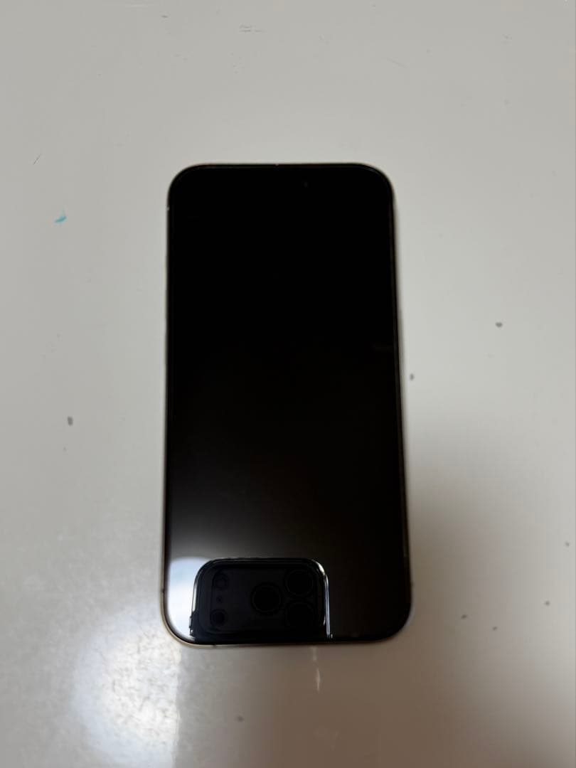 【国内版SIMフリー美品】iPhone 15 Pro 256gb