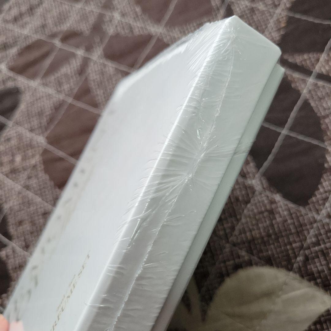 THE MOMENT OF Shine　香水　完全未開封品