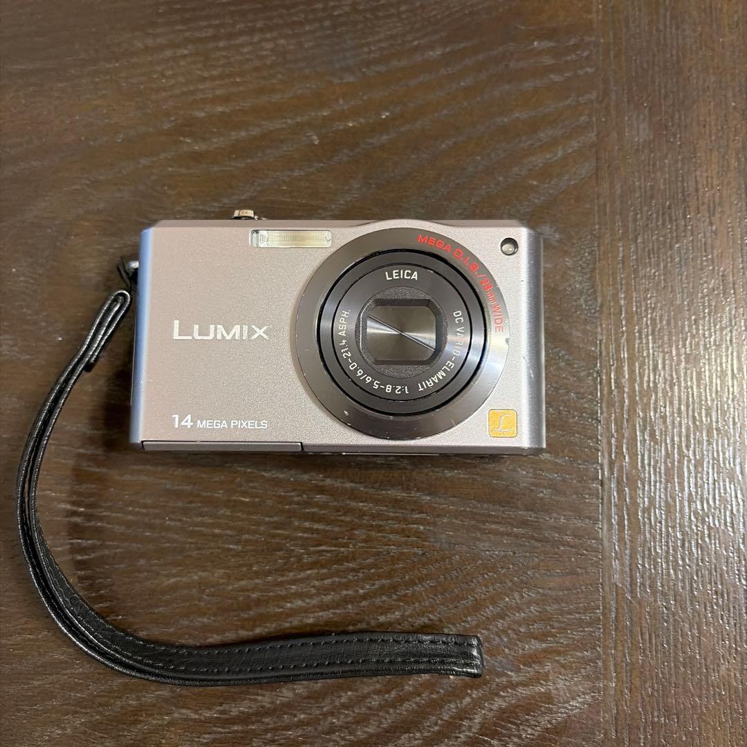 パナソニック　LUMIX DMC-FX150コンパクトデジタルカメラ