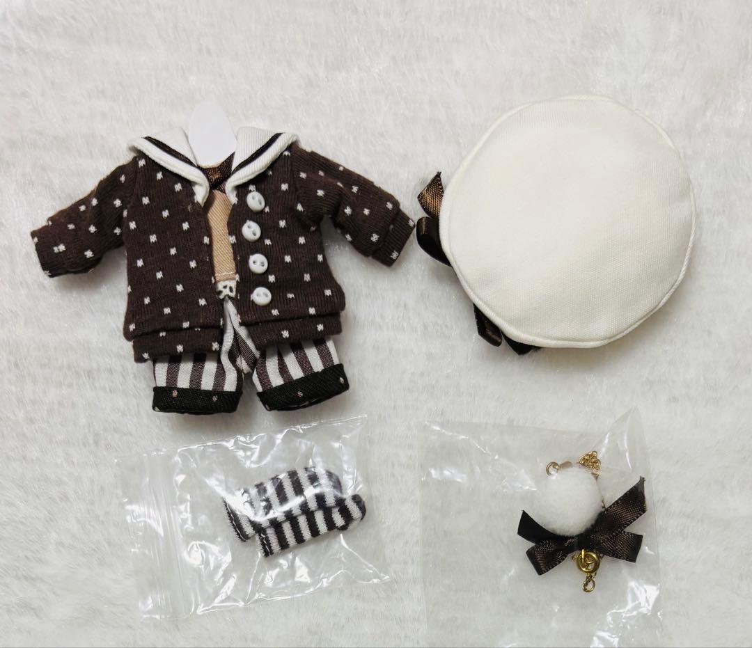 オビツ11 1/12 ドール 制服　茶色　6点　　セット　水玉　チョコレート