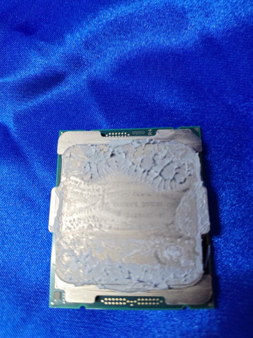 Intel Core i9-10980XE 18コア 36スレッド おまけ付