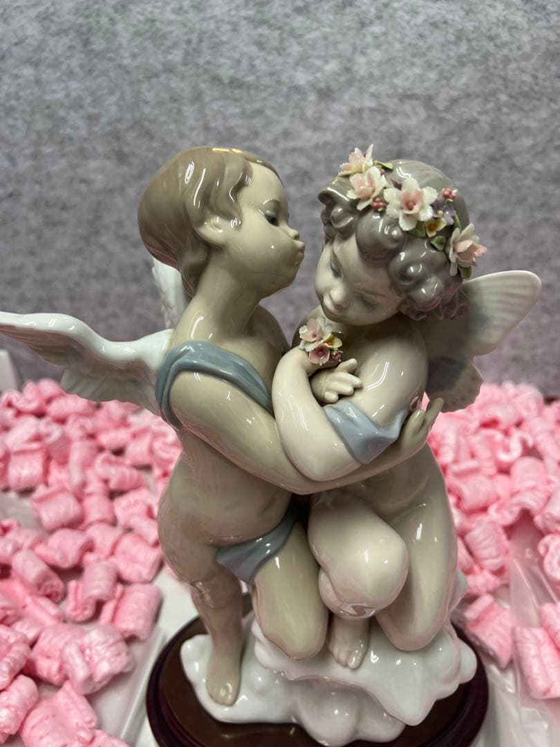 Lladro リヤドロ　\"Heaven and Earth\"#1824 サイン入