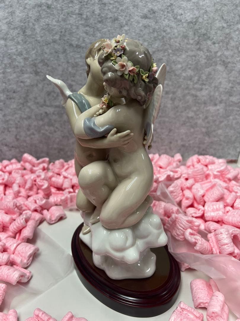 Lladro リヤドロ　\"Heaven and Earth\"#1824 サイン入