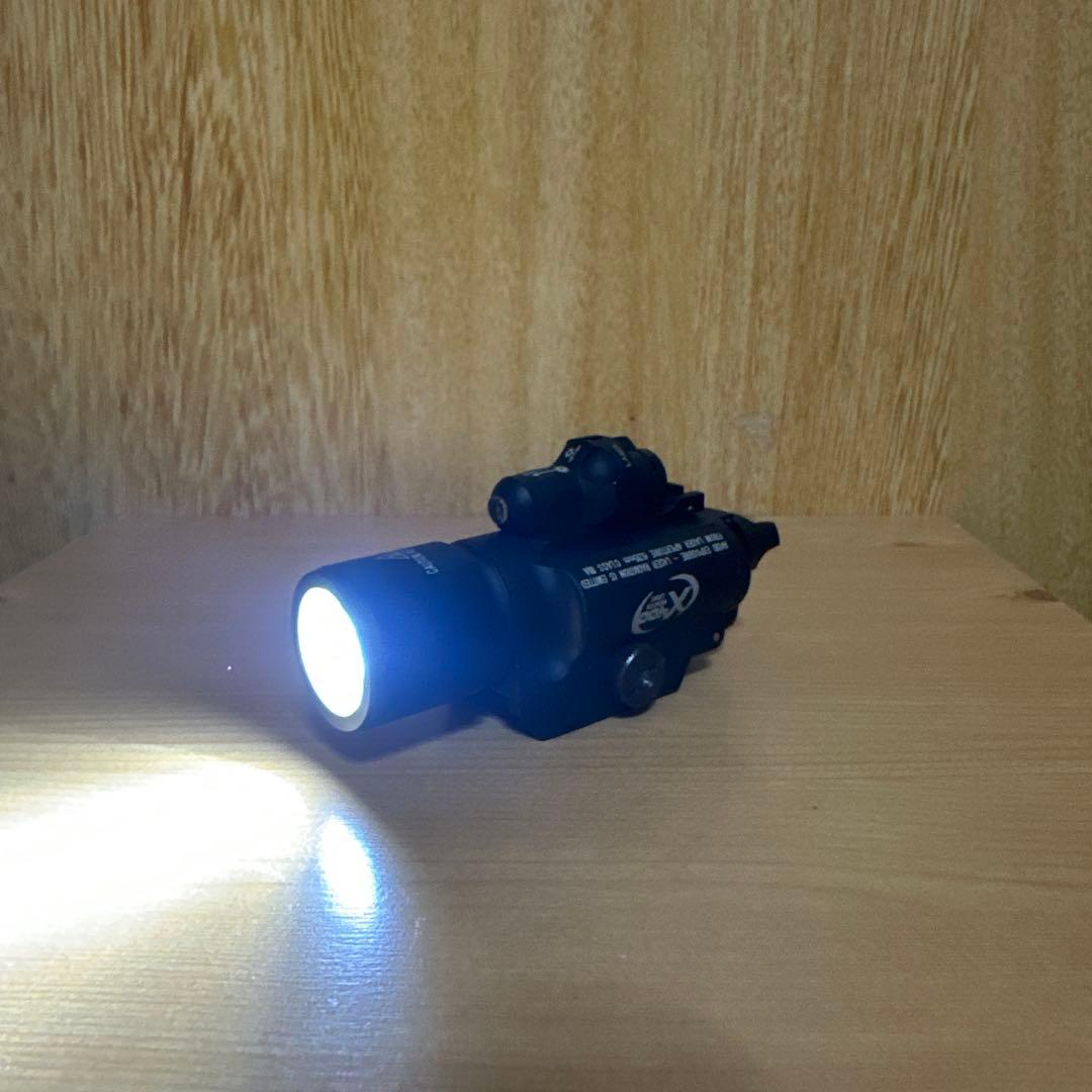 SUREFIRE Ｘ400 レプリカ