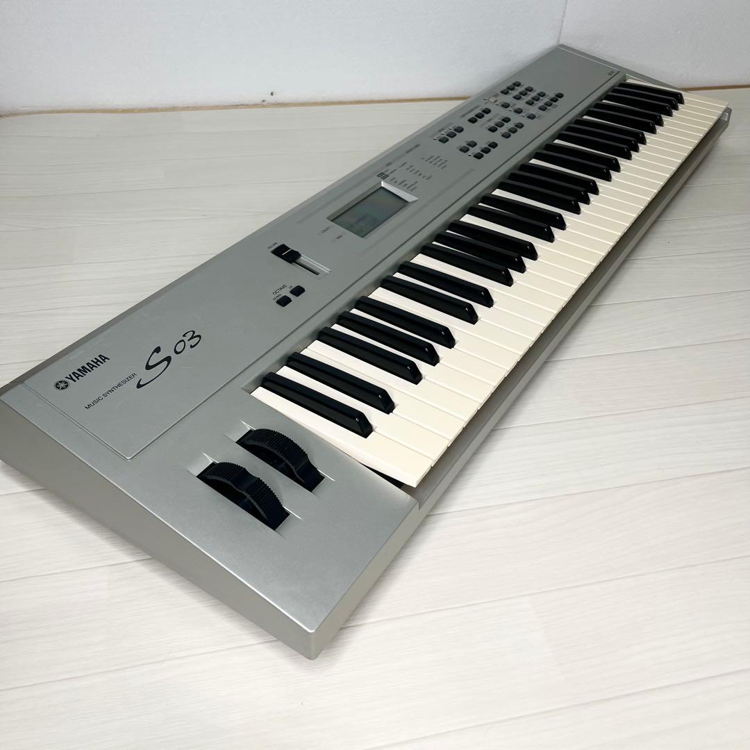 YAMAHA S03 シンセサイザー 専用ソフトケース付き ヤマハ